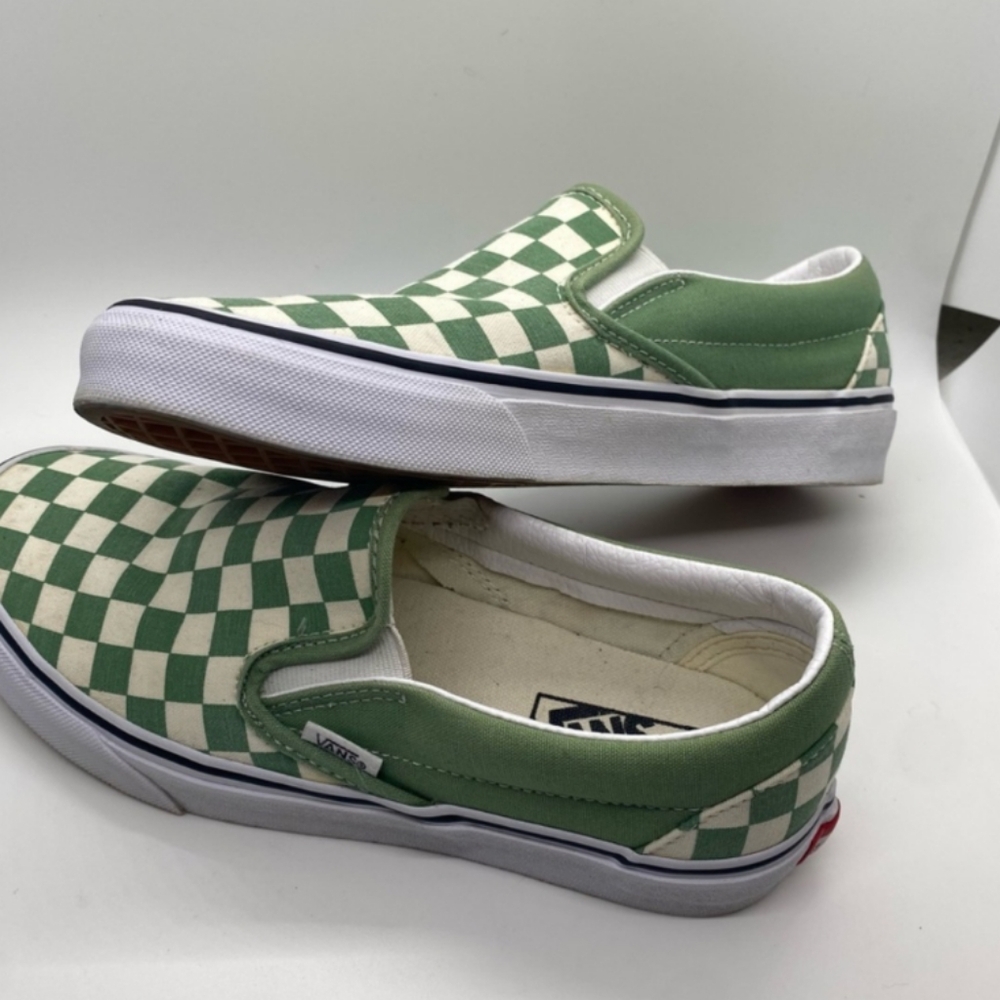 Vans Slip On classics in Shale (Green) and True White checkered pattern W 8.5